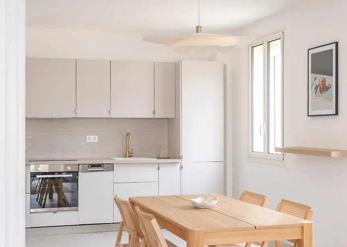 Palais Notre Dame Des Pins - Beach&croisette Hébergement de vacances Cannes